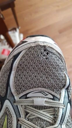 Darn Tough Vertex 1/4 Sock Ultra-Light Cushion -Vasque Store 20170507 174334