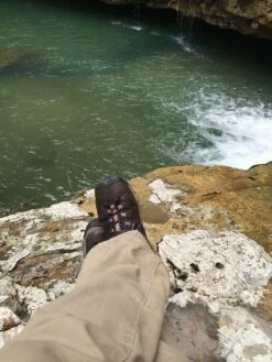 Keen Bryce Mid WP -Vasque Store IMG 0320