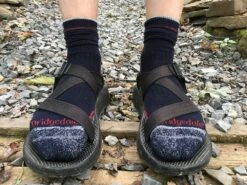 Bridgedale Hike Lightweight T2 Coolmax Performance Boot 33 Bridgedale Hike Lightweight T2 Coolmax Performance Boot -Vasque Store IMG 1835