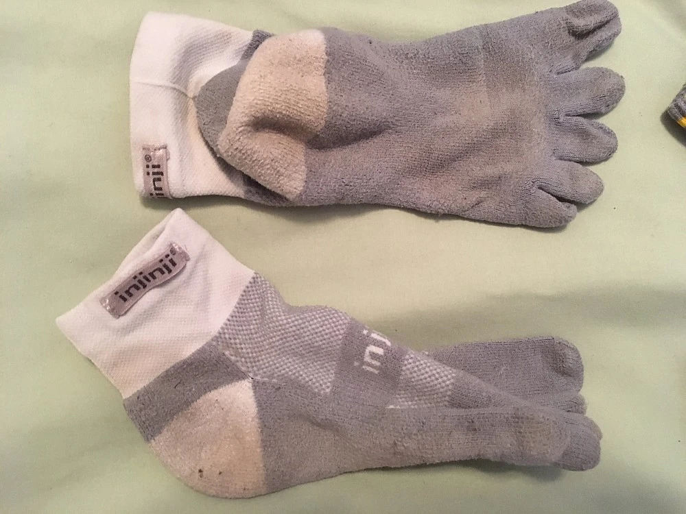 Injinji Performance Mini-Crew Sock 5 Injinji Performance Mini-Crew Sock - Image 3