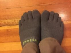 Injinji Trail 2.0 Midweight Micro -Vasque Store IMG 3009 1