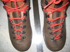 Alico New Guide -Vasque Store boot toes