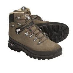 Lowa Banff Pro -Vasque Store image 2696